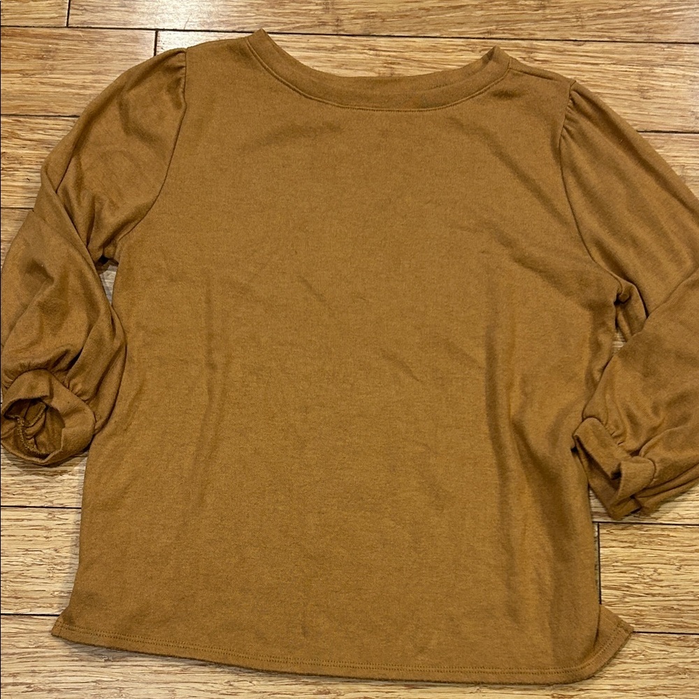 Caslon Women's Normcore Camel Brown 3/4 Sleeve Top Small